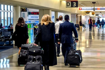 கட்டுநாயக்க விமான நிலையத்தில் வெளிநாட்டு பிரஜை திடீர் கைது