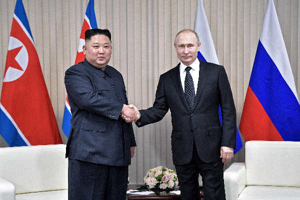 ரஷ்யாவுடன்  கைகோர்க்கும்  வடகொரியா! | North Korea Joining Hands With Russia