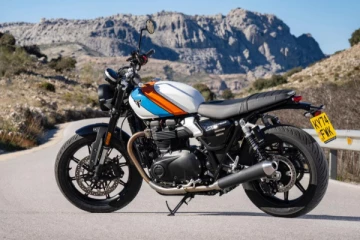 ரூ.8.89 லட்சத்தில் 2025 Triumph Speed Twin 900 அறிமுகம்