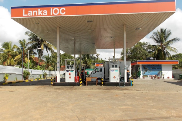 யாழில் பெட்ரோல் விற்பனை செய்யப்படாமல் தேக்கம்! | Stagnation Without Sale Of Petrol In Yali