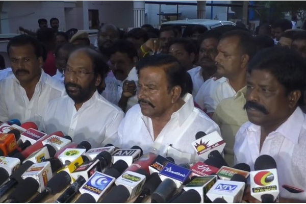 நேருவை போனில் திட்டினாரா முதலமைச்சர் மு.க.ஸ்டாலின் - திடீரென சிவாவை சந்தித்து கைகோர்த்த காரணம் என்ன? - தமிழ்நாடு