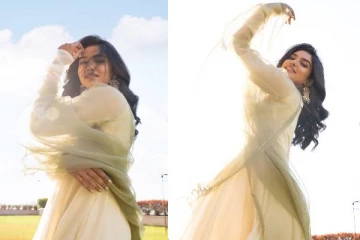 சென்சேஷ்னல் நடிகை மமிதா பைஜூ கியூட் லேட்டஸ்ட் போட்டோஸ்