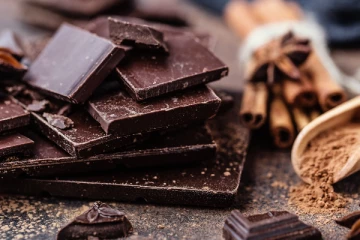சாக்லேட் பிரியர்களே.. ஓர் அதிர்ச்சி செய்தி - இந்தியாவில் விலை உயரும் அபாயம்!