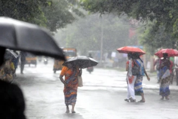 தமிழகத்தின் தென்மாவட்டங்களில் 5 நாட்களுக்கு மழைக்கு வாய்ப்பு