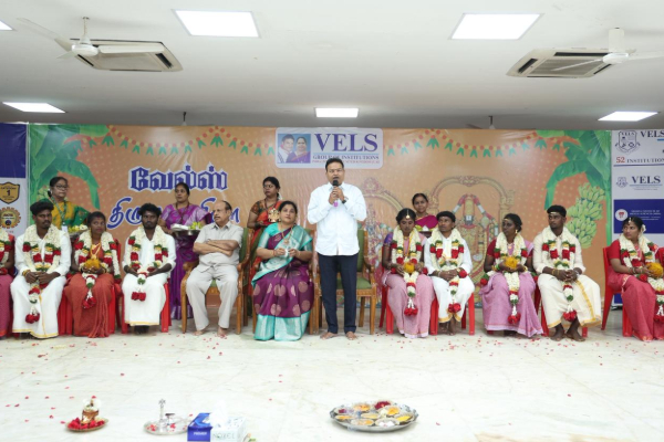 பொருளாதாரத்தில் பின்தங்கிய ஜோடிகளுக்கு இலவச திருமணம் நடத்தி வைத்த வேல்ஸ் பல்கலைக்கழக வேந்தர் | Vels Isari Ganesh Sponsored For Free Marriages பொருளாதாரத்தில் பின்தங்கிய ஜோடிகளுக்கு இலவச திருமணம் நடத்தி வைத்த வேல்ஸ் பல்கலைக்கழக வேந்தர் | Vels Isari Ganesh Sponsored For Free Marriages