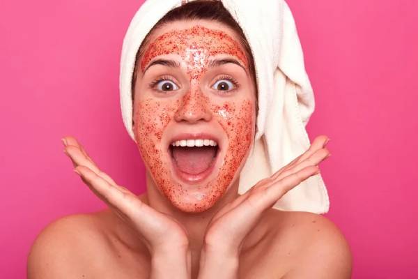 முகத்தை பளபளக்க வைக்க தக்காளி போதும் - இப்படி போடுங்க | Increase The Face Glow Tomato Face Pack