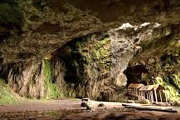 யாழில் சங்கிலியன் மன்னன் பதுங்கியிருந்த இரகசிய குகை! | Secret Cave Cankili I Jaffna Kingdom King யாழில் சங்கிலியன் மன்னன் பதுங்கியிருந்த இரகசிய குகை! | Secret Cave Cankili I Jaffna Kingdom King