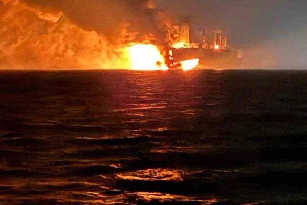 காஸ்பியன் கடலில் ரஷ்யாவிற்கு மீண்டும் மரண அடி கொடுத்த உக்ரைன் | Ukraine Hit 2 Russian Ships