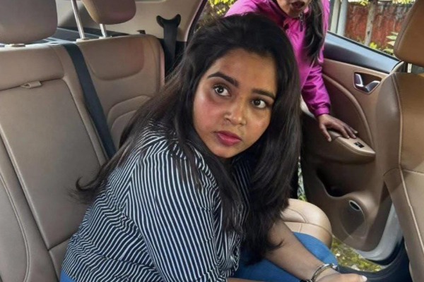 இக்ஷாரா செவ்வந்தி மண்ணுக்குள் புதைத்த கையடக்க தொலைபேசி மீட்பு | Ishara Chewwanthi S Mobile Phone Buried Recovered