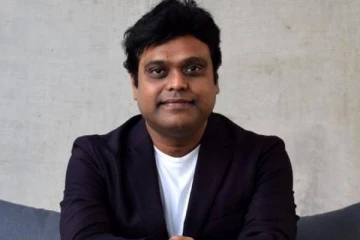 பிரபல இசையமைப்பாளர் ஹாரிஷ் ஜெயராஜின் பெற்றோர்களா இவர்கள்?