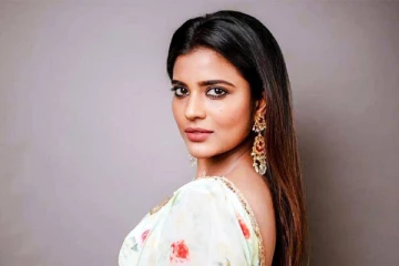 பிக் பாஸ் நிகழ்ச்சியில் என்ட்ரி கொடுத்த ஐஸ்வர்யா ராஜேஷ் - என்ன சொன்னார் தெரியுமா?