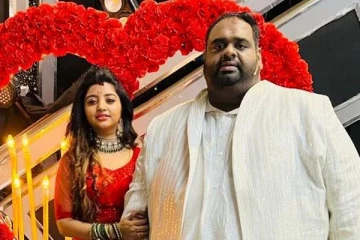 சீரியல்களில் இருந்து விலக முடிவெடுத்த மகாலட்சுமி ரவீந்திரன்! என்ன காரணம் தெரியுமா?