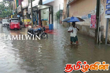 வெள்ளக்காடானது அம்பாறை மாவட்டம்: மக்களின் இயல்பு நிலை பாதிப்பு