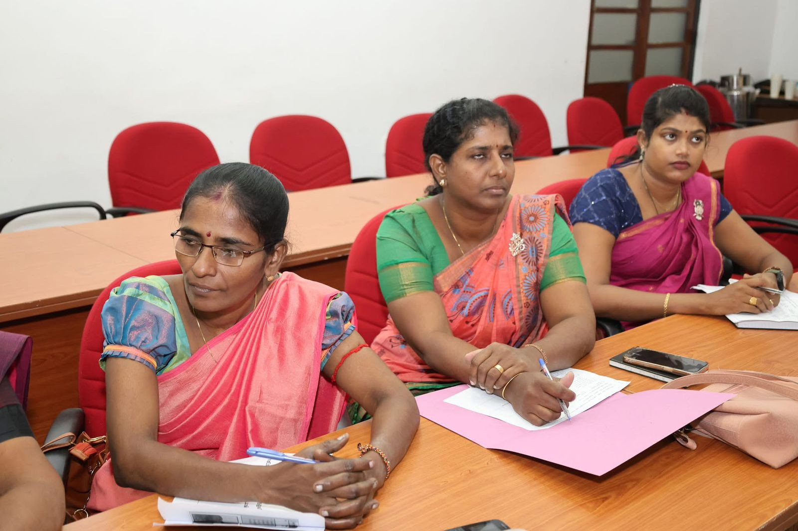 யாழில் காணிகளை விடுவிப்பது தொடர்பில் எடுக்கப்பட்ட தீர்மானம் 4 Gallery