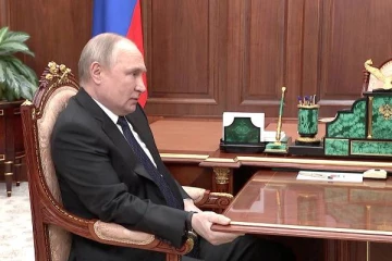 புடினுக்கு உடல் நலக்குறைவா?..வெளியான காணொளி