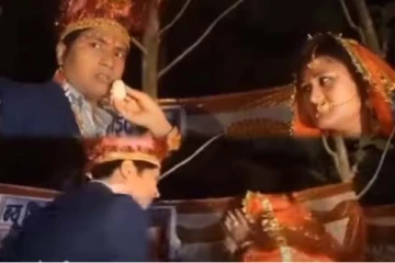 பளார் என அறைந்த மணமகன்! உடனே திருப்பிக் கொடுத்த மணப்பெண்: வைரல் காட்சி