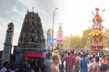 வரலாற்று சிறப்புமிக்க கொக்கட்டிச்சோலை தான்தோன்றீஸ்வரர் ஆலயத்தின் தேர் உற்சவம்