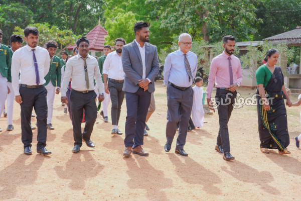 திருகோணமலை ஸ்ரீ சுமேதங்கர மகா வித்தியாலயத்திற்கு 28 மில்லியன் ரூபா செலவில் இரு மாடி கட்டிடம் | 2 Storey Building At A Cost Of 28 Million Rupees