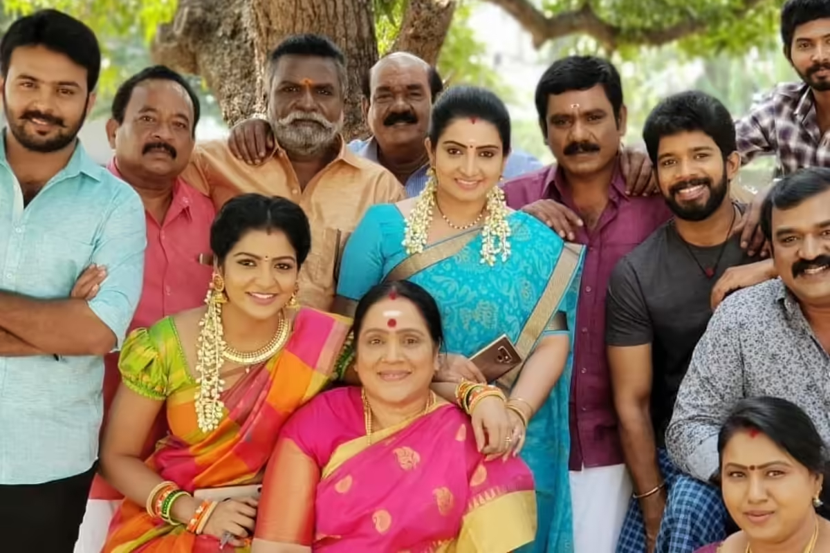 மீண்டும் விஜய் டிவியில் ஒளிபரப்பாகும் சூப்பர்ஹிட் சீரியல்.. மகிழ்ச்சியில் ரசிகர்கள் | Pandian Stores Serial Re Telecast In Vijay Tv