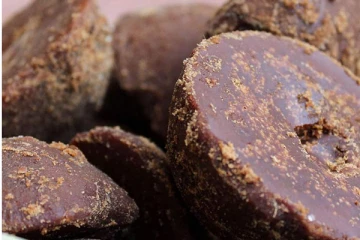 வாங்கும் கருப்பட்டியில் ஒரிஜினலானு கண்டறிய சூப்பரான ஐடியா!