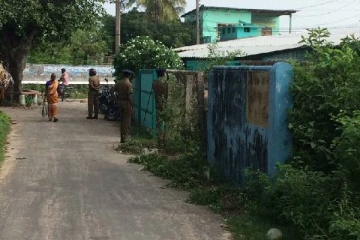 கொக்குவில் உள்ள வீடொன்றில் சோதனையிட்ட இராணுவத்தினருக்கு சிக்கிய மர்மம்!