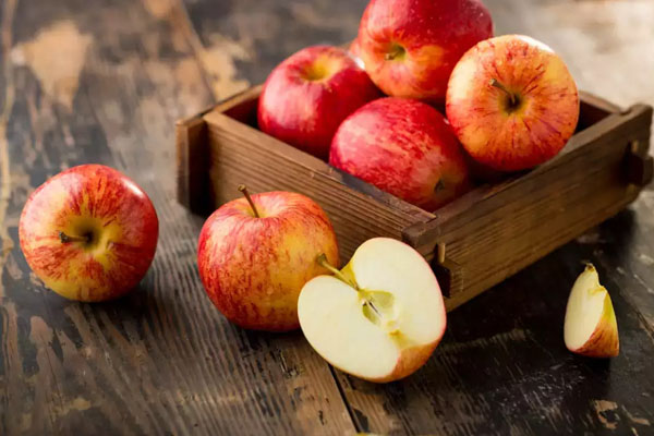 கொலஸ்ட்ராலை குறைக்க இந்த பழங்களை எடுத்துக்கோங்க | Take These Fruits To Lower Cholesterol