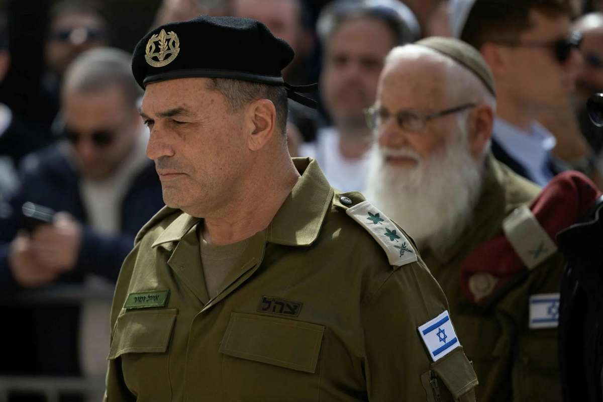 இஸ்ரேல் மீது ஈரானின் புதிய ரக ஏவுகணைத் தாக்குதல் : விடுக்கப்பட்டுள்ள எச்சரிக்கை | Iran S New Missile Attack On Israel 2Nd Warning