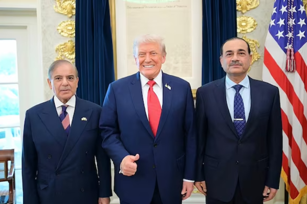 போரை தொடங்குமா பாகிஸ்தான்? - அமெரிக்கா உடன் ரகசிய ஒப்பந்தம்; பேச்சுவார்த்தையில் வெளிநடப்பு | Pakistan Left In Ceasefire Talk Will Strike Afghan போரை தொடங்குமா பாகிஸ்தான்? - அமெரிக்கா உடன் ரகசிய ஒப்பந்தம்; பேச்சுவார்த்தையில் வெளிநடப்பு | Pakistan Left In Ceasefire Talk Will Strike Afghan