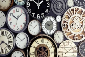 வீட்டில் செல்வத்தை குறைக்கும் கடிகாரம் - ஏன் தெரியுமா? கட்டாயம் தெரிஞ்சிக்கோங்க