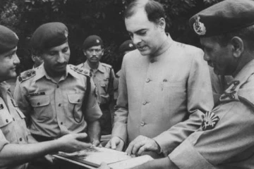 ராஜீவ் காந்தி நெறிப்படுத்திய யுத்தம்!