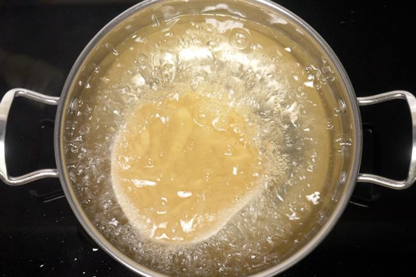 எண்ணெய் இல்லாமல் புசு புசு பூரி... தண்ணீரிலேயே சுட்டு எடுக்கலாம்! எப்படி தெரியுமா? | Poori Recipe In Tamil