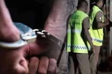 வட்டுக்கோட்டையில் சுற்றிவளைப்பு - பலர் கைது