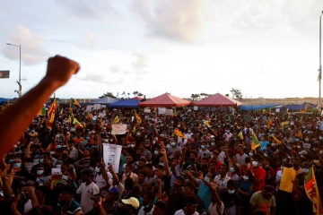 நாட்டில் மீண்டும் போராட்டம் வெடிக்கும் என தேரர்கள் எச்சரிக்கை