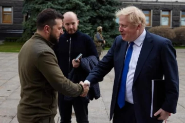 உக்ரைனுக்கு பிரதமர் பொறிஸ் ஜோன்சன் திடீர் விஜயம்!