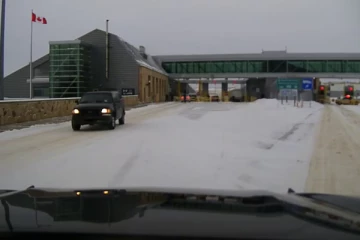 கனடியர்களின் அமெரிக்க பயணத்தில் தொடர் வீழ்ச்சி