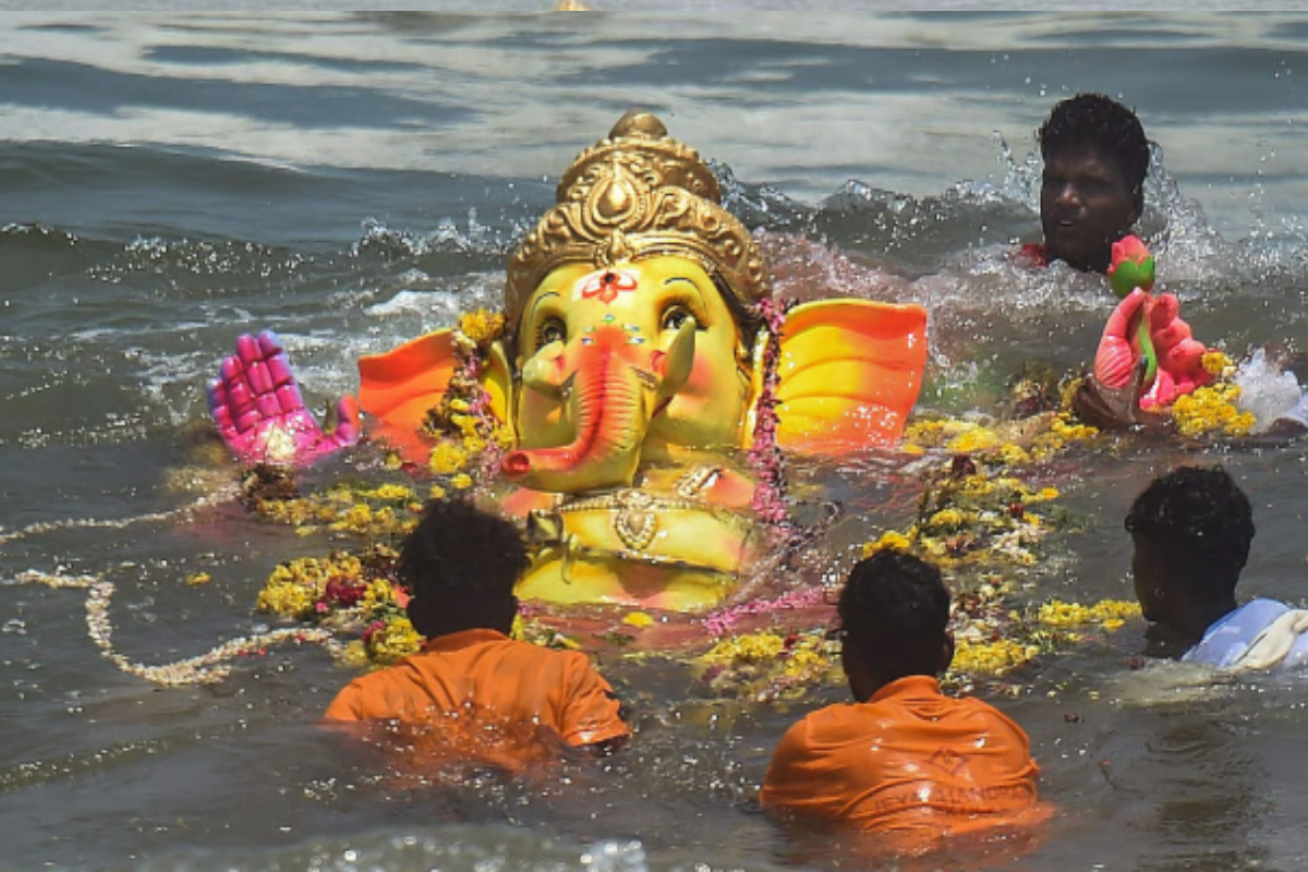 விநாயகரை நீரில் கரைக்க சென்ற 6 சிறுவர்களுக்கு நேர்ந்த சம்பவத்தால் பரபரப்பு | Six Boys Sinked In The Water And Died