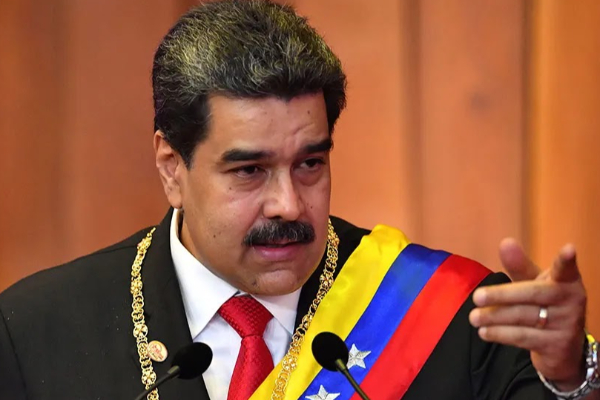 அமெரிக்கா அறிவுப்புக்கு வெனிசுலா ஜனாதிபதி பதிலடி | Venezuelan President Retaliates Against Us