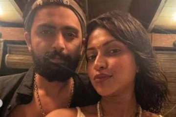 கர்ப்பமான பின் நடிகை அமலாபால் வெளியிட்ட அழகிய புகைப்படங்கள்