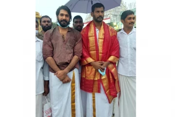 "வீடு கட்ட வைத்திருந்த பணத்தைத்தான் புனித் ராஜ்குமார் உதவிய மாணவர்களுக்கு கொடுக்கிறேன்" - விஷால் பேட்டி