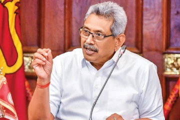 பங்காளி கட்சிகளை புறம்தள்ளி தனது கட்சியின் அமைச்சர்களுடன் கலந்துரையாடலில் ஈடுபடும் கோட்டாபய!