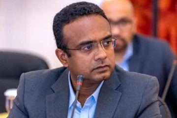 மின்சாரம் தாக்கி உயிரிழந்த மலையக இளைஞர் தொடர்பில் உடனடி விசாரணைகள் அவசியம்: மனுஷ நாணயக்கார