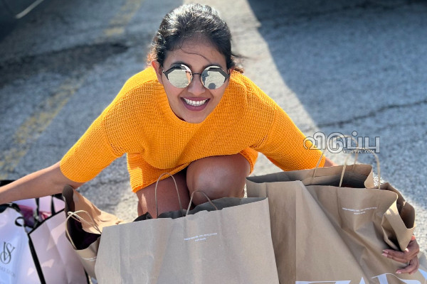 anjali shopping