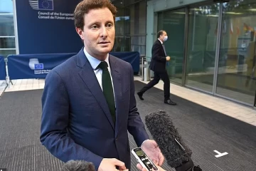 இதெல்லாம் டூ மச்... பிரித்தானியாவுக்கு பிரான்ஸ் அமைச்சர் பதிலடி