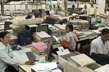 நிறுவன மறுசீரமைப்பு - அரச ஊழியர்களுக்கு விழுந்த பேரிடி!