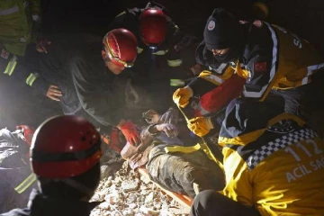 மங்கும் நம்பிக்கை... துருக்கி மற்றும் சிரியாவில் இருந்து வெளிவரும் நடுங்கவைக்கும் புதிய தகவல்