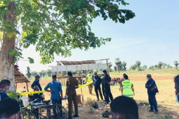 நண்பருடன் வெளியே சென்றவர்  கொடூரமாக கொலை;  பரபரப்பை ஏற்படுத்திய சம்பவம் !