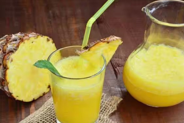 அன்னாசிப்பழம் இத்தனை ஆபத்துக்களை கொண்டுள்ளதா? | Pineapples So Dangerous