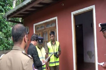 காணொளி எடுப்பதற்கு தடையாக இருந்த 18 மாத குழந்தையை கொன்ற தாய் கைது