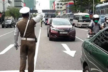 ගැටබරු මහා විහාරයේ ඇසළ පෙරහර වෙනුවෙන් අකුරැස්ස - දෙනියාය පාරේ විශේෂ රථවාහන සැලසුමක් සැප්තැම්බර් 25 සහ 26 මාර්ග සීමා කිරීම් මෙන්න
