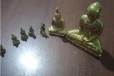 தங்க முலாம் பூசப்பட்ட புத்தர் சிலைகளுடன் கைதான இருவர் ; சோதனையில் கிடைத்த பொருட்களால் அதிர்ச்சி